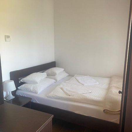 Kastelykert Fogado Hotel Szeged Ngoại thất bức ảnh