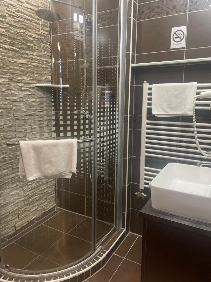 Kastelykert Fogado Hotel Szeged Ngoại thất bức ảnh