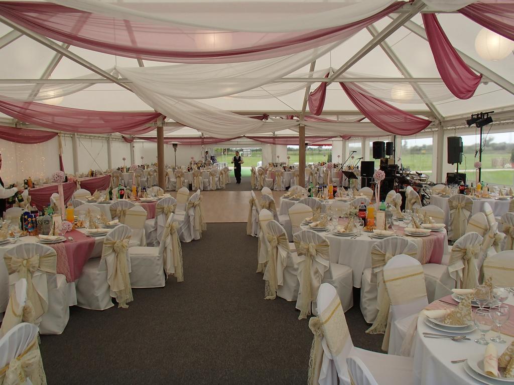 Kastelykert Fogado Hotel Szeged Ngoại thất bức ảnh