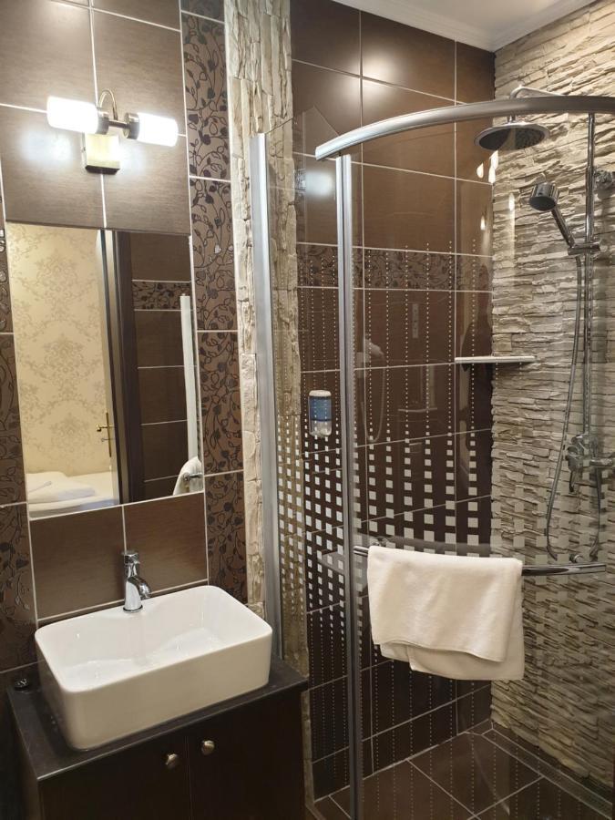 Kastelykert Fogado Hotel Szeged Ngoại thất bức ảnh